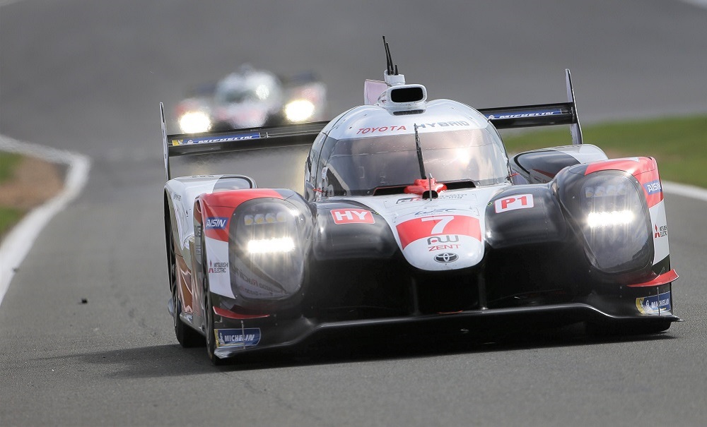 Toyota leads second Silverstone practice