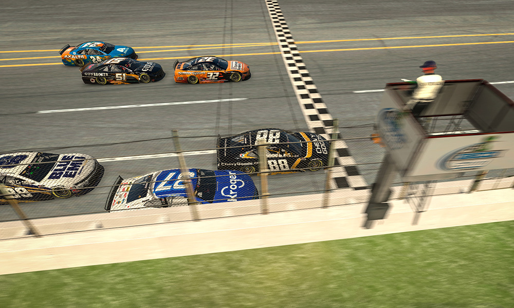 Bowman edges LaJoie, Preece for victory at virtual Talladega