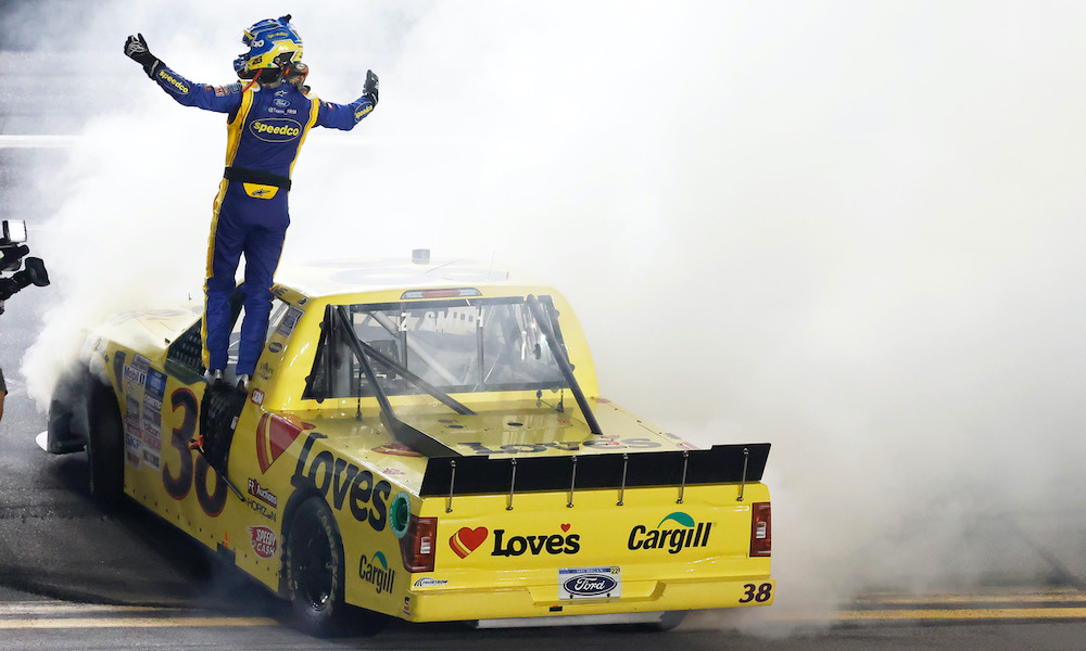 Smith wins wild NASCAR Truck Series season opener at Daytona
