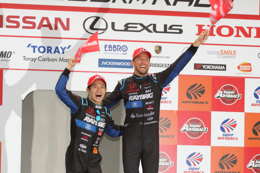 Button wins Japanese Super GT class title
