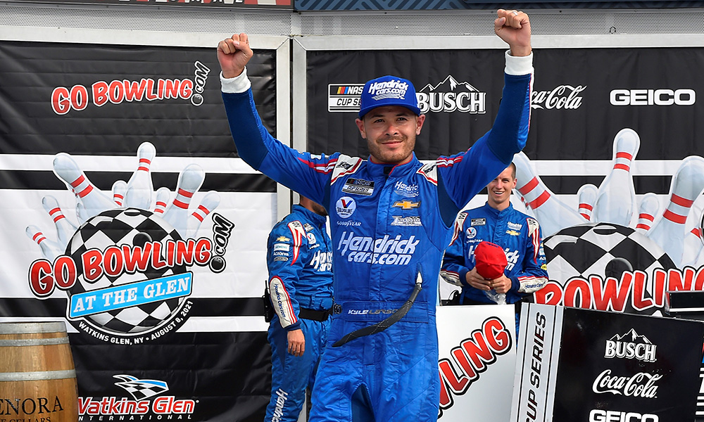 Larson holds off Elliott's charge to win at Watkins Glen