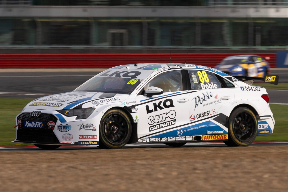 Doble leads Power Maxed one-two in BTCC Silverstone qualifying race