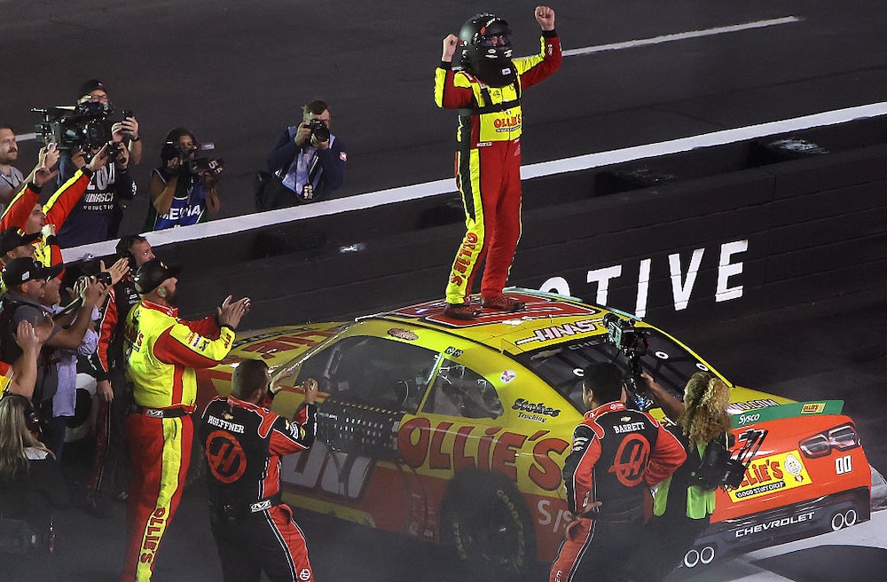 Bold pit call boosts Creed to O'Reilly Series Chase win at Bristol