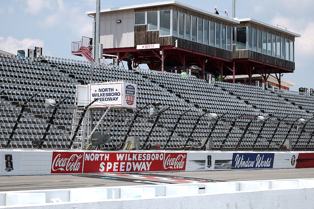 Blaney on North Wilkesboro NASCAR pole after qualifying rain out