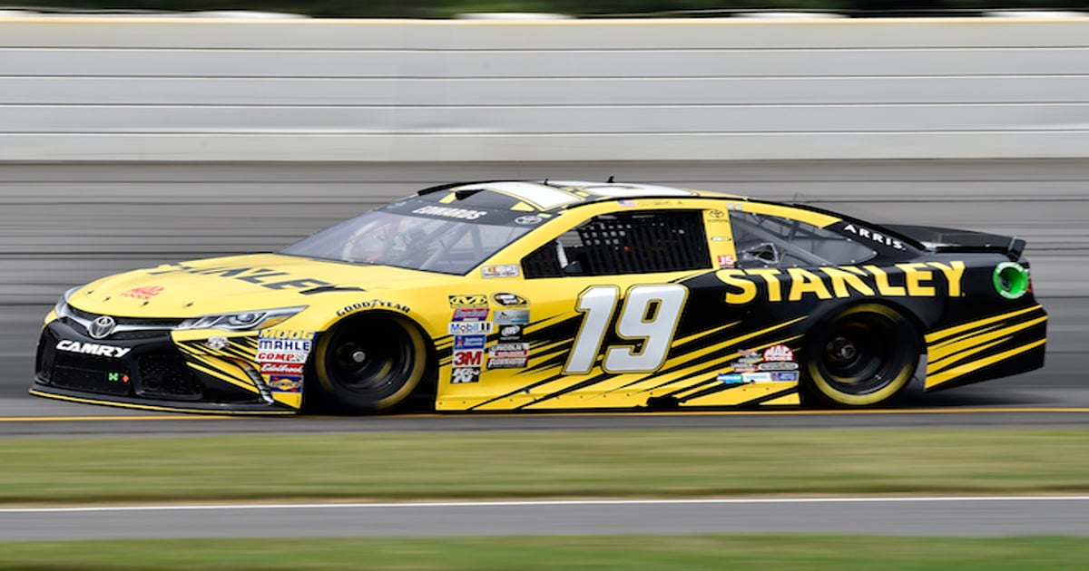 NASCAR: Edwards nabs Bristol pole | RACER